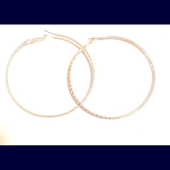 3” silver plated textured hoops - Picture 1 of 4